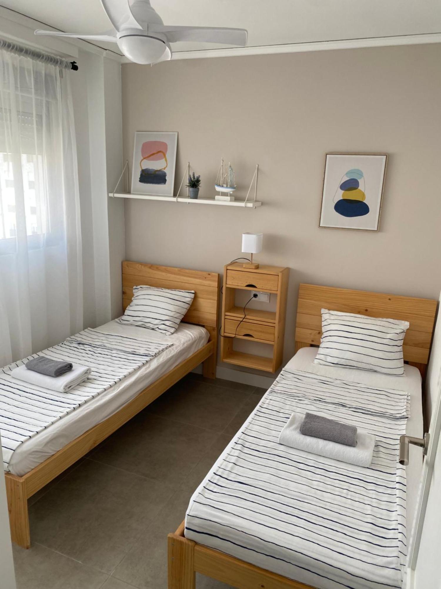 Mikonos V Solo Familias Apartment Playa de Gandia Bagian luar foto