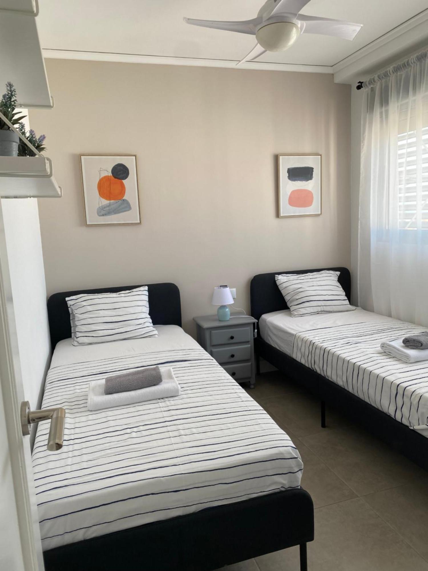 Mikonos V Solo Familias Apartment Playa de Gandia Bagian luar foto